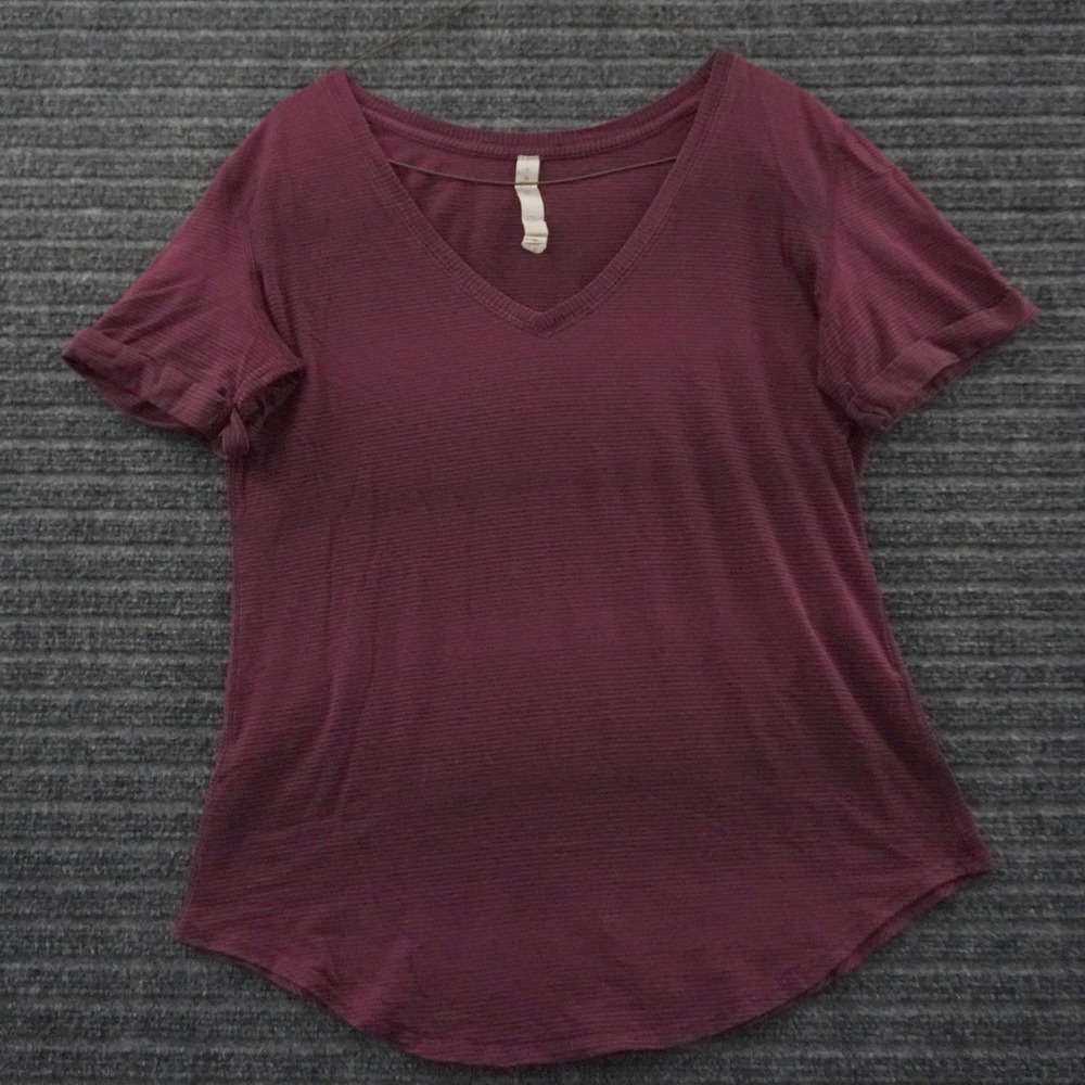 Lululemon Athletica Love V-Neck Top 8 Burgundy Striped Pima Cotton Short Sleeve